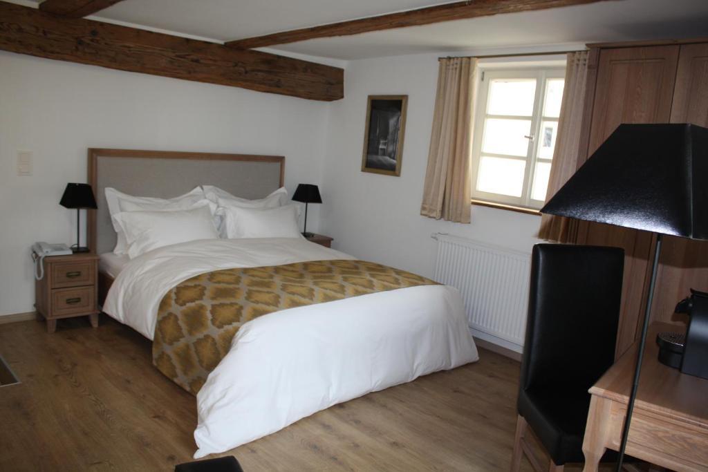 Hotel Hahnmuehle 1323 Coburg Room photo